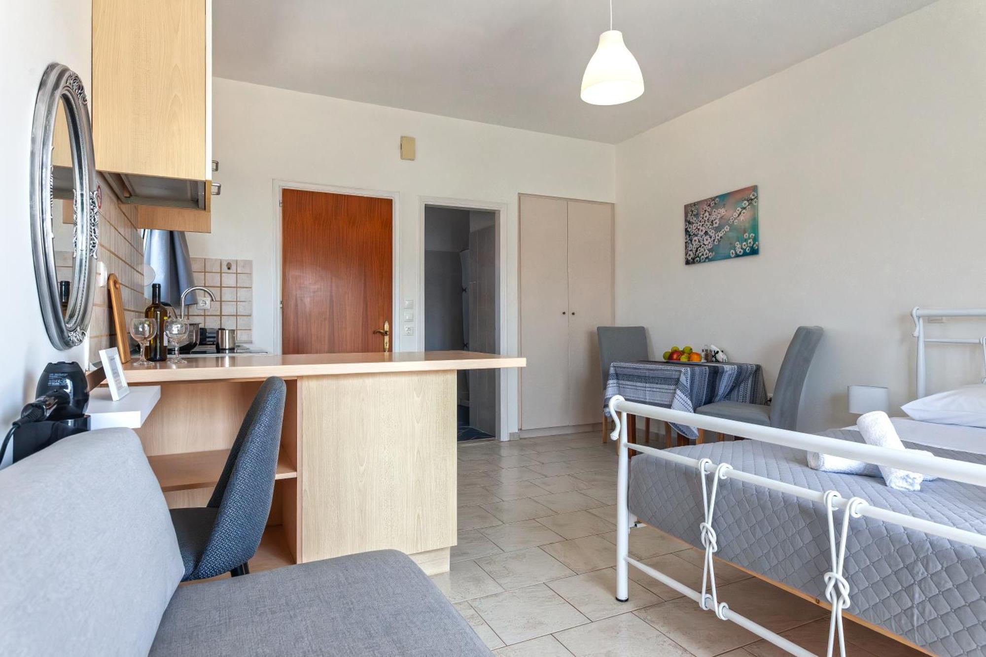 Economisa Apartments Ialysos  Exteriör bild
